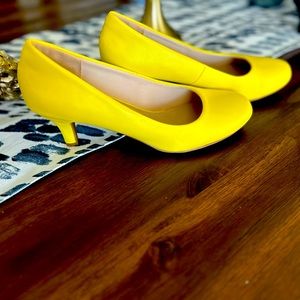 Yellow low heels size 9